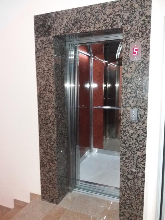 Golden Sea View Apartments 1 Pomorie Esterno foto