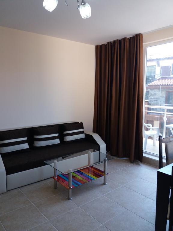 Golden Sea View Apartments 1 Pomorie Esterno foto